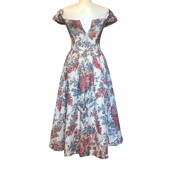 Handmade Vintage | Floral Brocade Sweetheart Dress - Picture 9 of 15